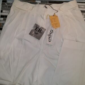 Vintage 80s dead stock pleated high rise mom jean